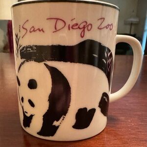 Vintage Souvenir Panda Mug, SanDiego Zoo - Black and White